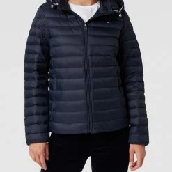 Tommy Hilfiger Daunenjacke Mit Kapuze - Bleu 10 Tommy Hilfiger Daunenjacke Mit Kapuze - Bleu -WELLENSTEYN Shop 611kkc229oq4sh9p9d5l0him91b32e1pa4qkmi9ga95jii1h957ksd1h6opkci2ba113cdik8l8lce248l3m4c1p71h6ap9oc5hm4p1k75j3ce1l6kr6ao9g6gsj4ob264qjad0