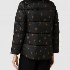 Lauren Ralph Lauren Steppjacke Mit Allover-Muster - Schwarz 11 Lauren Ralph Lauren Steppjacke Mit Allover-Muster - Schwarz -WELLENSTEYN Shop 614lae1i8h738dqg856k4hi7a8s3al286h1kci1l9t950hpk6p2l2e2j6p93iea26p5kecpm714kojqi9t3jgcpgckpmadpn71i3cc9kc4r64oj2cosmae33ccpm8opoc5j6ae0