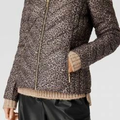 MICHAEL Michael Kors Wendejacke Mit Allover-Print - Camel 10 MICHAEL Michael Kors Wendejacke Mit Allover-Print - Camel -WELLENSTEYN Shop 61738dhj917jcgam9535acid9t250di3754kid9magqjai2e992j2c1j68p50ja88co4mdaaaks38h1iaco64e32c5ijaohl6kpjicpk6th34eb2c9ij0dhh64omao9i6di38do
