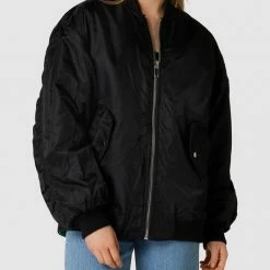 CATWALK JUNKIE Bomberjacke Mit Reißverschluss Modell 'FAYE' - Grün 13 CATWALK JUNKIE Bomberjacke Mit Reißverschluss Modell 'FAYE' - Grün -WELLENSTEYN Shop 6cq50kpm65a56d2e9t6kod26akrkucho90qjadab6os38hab8l93ccae9kpkela5a58kecacacr4uc2674o38phm74om8dr46lijidpkc4q68e9n6oojacpmcoo3cchmcgqj0d8