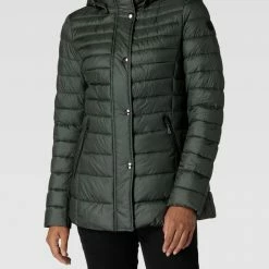 Gil Bret Steppjacke Mit Abnehmbarer Kapuze - Olivgrün 10 Gil Bret Steppjacke Mit Abnehmbarer Kapuze - Olivgrün -WELLENSTEYN Shop 6cr42hib8h54cdpn9l93ieae9t24gkhl9h0ksja484pjajal6d556hil6orksjpn6t3lad9m6d154hqj6go64php64sj0d1j74qjce9k6kpmcob571gj2p1m68p62o9j6cqj0oo