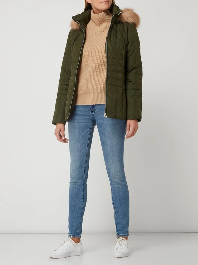 CK Calvin Klein Steppjacke Mit Webpelz - Olivgrün 3 CK Calvin Klein Steppjacke Mit Webpelz - Olivgrün