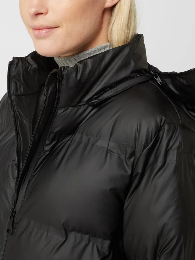 Neo Noir Steppjacke Mit Abnehmbarer Kapuze Modell 'Fox' - Schwarz 5 Neo Noir Steppjacke Mit Abnehmbarer Kapuze Modell 'Fox' - Schwarz – Bild 3