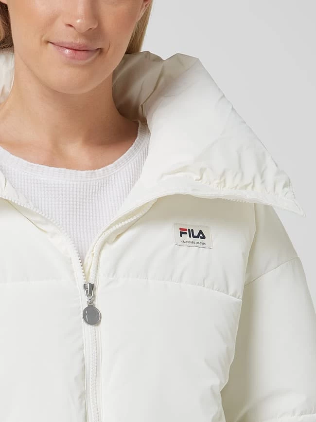 FILA Steppjacke Mit Stehkragen - Offwhite 5 FILA Steppjacke Mit Stehkragen - Offwhite – Bild 3