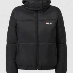 FILA Cropped Steppjacke Mit Abnehmbarer Kapuze Modell 'Bender' - Schwarz 8 FILA Cropped Steppjacke Mit Abnehmbarer Kapuze Modell 'Bender' - Schwarz -WELLENSTEYN Shop 6p44kh9n70okqi1j9p4j8d1p6l5jac1o757k4jic916j2kqm659k8dpi9h65achm91654hahad652hq298o36ob56ph3ior36som4c1kc8q32ohic5h66cr465ijee1mclgj8og