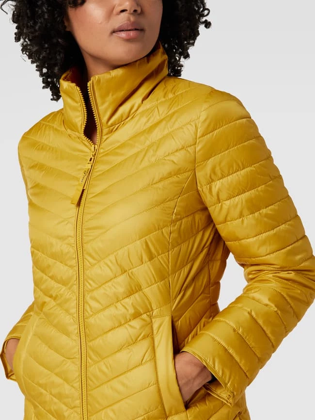 Gerry Weber Edition Steppweste Mit Eingrifftaschen - Senfgelb 5 Gerry Weber Edition Steppweste Mit Eingrifftaschen - Senfgelb – Bild 3