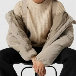 Esprit Steppjacke Mit Abnehmbarem Schal - Kitt -WELLENSTEYN Shop 6t2lcj9i68q48gi28d34ojqj6l3jehi2adb5cdqc6l24qii36t2keeaj61442j9hah132l1n70o30hhj8t3j2db4c4q3ec31c5h3gdpk71im4e1j71gjgc3570rm4p35c5j3adg