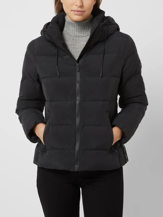 Replay Steppjacke Mit Abnehmbarer Kapuze - Schwarz 6 Replay Steppjacke Mit Abnehmbarer Kapuze - Schwarz – Bild 4