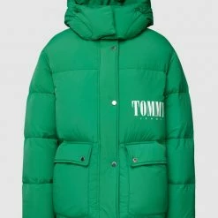 Tommy Jeans Steppjacke Mit Label-Print - Grün 8 Tommy Jeans Steppjacke Mit Label-Print - Grün -WELLENSTEYN Shop 70okci1ja91lcjam896kcli7716jgghh84o42dq66oo4ggij95154ka38p5j0c258krlae2j6p8j4dhiad3macr3c4o38chh6hh6ccpkcgr30ob1clh3cc9g6pgj2dhp68o6acg