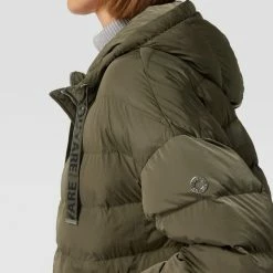 Fuchs Schmitt Steppjacke Mit Label-Detail - Olivgrün 9 Fuchs Schmitt Steppjacke Mit Label-Detail - Olivgrün -WELLENSTEYN Shop 70rj0e1j6p846ga694s3aiql9ookekqbap0kil2k6cp58e2ia9458ka694o50hq4a18kikq168qkuc26aoo62dr164sjge1nccs38p9k68p64e9k6tijipb5cdhjgd9k68om6oo