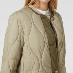 Esprit Collection Steppjacke Mit Rundhalsausschnitt - Hellgrün 9 Esprit Collection Steppjacke Mit Rundhalsausschnitt - Hellgrün -WELLENSTEYN Shop 759k6jqla59kajhg9colaj1g84p56haf995kgl9p911j0ihg950kcci46p4jakqk6p34sh1g6d634cila8o3io9i6dj3icr1ccs30e1kccp3go9nchh66p336oqjepho71gmad0