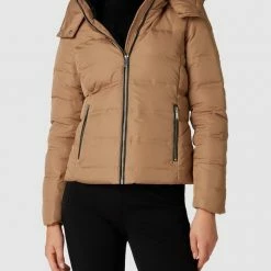 Vero Moda Outdoor Daunenjacke Mit Seitlichen Reißverschlusstaschen Modell 'DOLLY' - Beige 10 Vero Moda Outdoor Daunenjacke Mit Seitlichen Reißverschlusstaschen Modell 'DOLLY' - Beige -WELLENSTEYN Shop 75akck2h64ql0ca18h2k2k1n8crkij9p9sskij266h4l4l9p6t83ii2484o3aj9g6l652dpo8cp4al1m9h3j2dr16cp3edhp6gsm2ohkchh32ob16th38e9mccojcp9n6lh38dg
