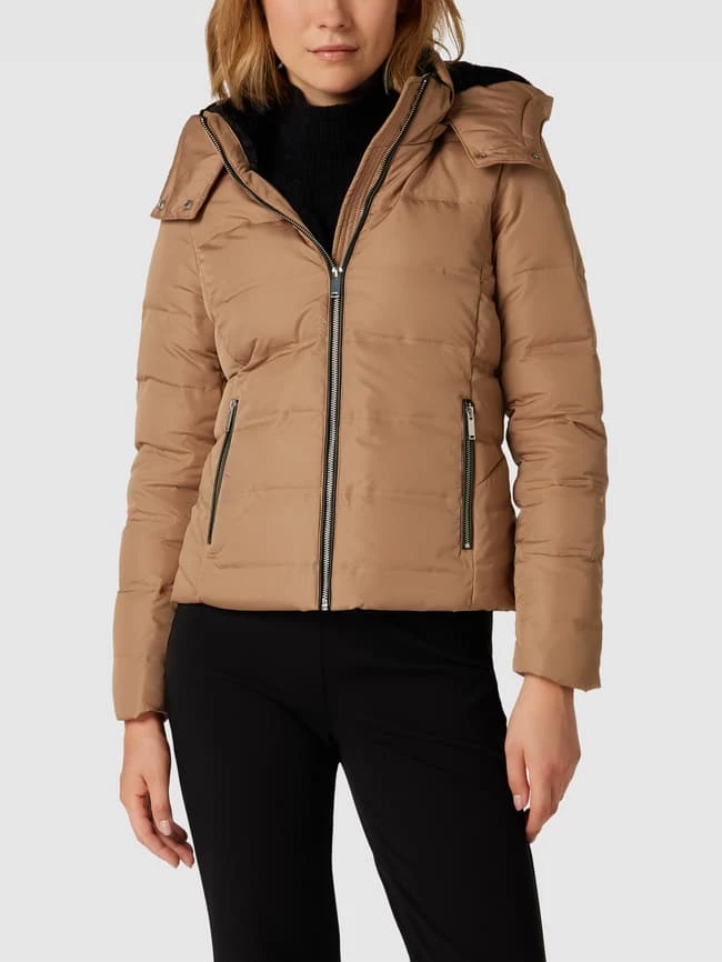 Vero Moda Outdoor Daunenjacke Mit Seitlichen Reißverschlusstaschen Modell 'DOLLY' - Beige 6 Vero Moda Outdoor Daunenjacke Mit Seitlichen Reißverschlusstaschen Modell 'DOLLY' - Beige – Bild 4