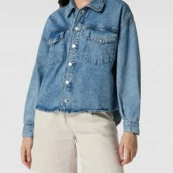 Mango Jeansjacke Mit überschnittenen Schultern - Hellblau 10 Mango Jeansjacke Mit überschnittenen Schultern - Hellblau -WELLENSTEYN Shop 84qj4i2ial4kmihi6d3j2j238op32c2k6t14ogia6db54jii9t8l6cig6964ui2la14l4gqa695k2cqha53j8cpjcks62cpg6pgm6e1k69hj2eb16th3ad36ckqmaor26tj3ic0