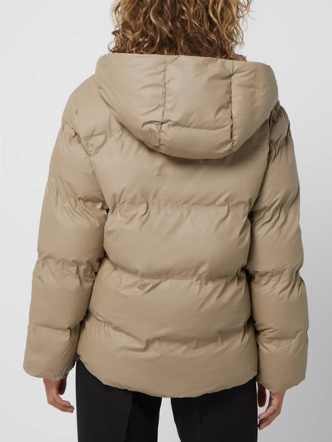 Neo Noir Steppjacke Mit Abnehmbarer Kapuze Modell 'Fox' - Taupe 7 Neo Noir Steppjacke Mit Abnehmbarer Kapuze Modell 'Fox' - Taupe – Bild 5