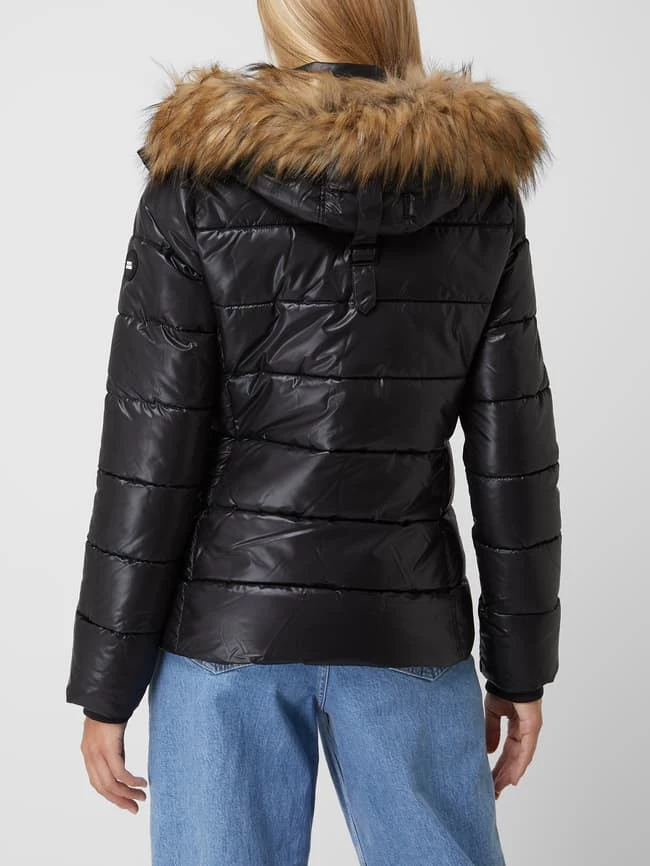 Pepe Jeans Steppjacke Mit Abnehmbarer Kapuze Modell 'June' - Wasserabweisend - Schwarz 7 Pepe Jeans Steppjacke Mit Abnehmbarer Kapuze Modell 'June' - Wasserabweisend - Schwarz – Bild 5