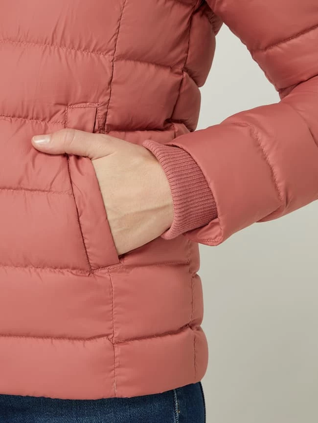 Tommy Jeans Daunenjacke Mit Webpelz - Altrosa 8 Tommy Jeans Daunenjacke Mit Webpelz - Altrosa – Bild 6