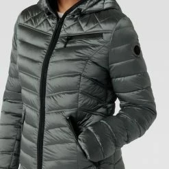 Gil Bret Steppjacke Mit Label-Patch - Schilf -WELLENSTEYN Shop 8d7j2d1kacol0d2b854k8jhl85358lhmapal2k1n8t44ke2g8l45cc2669742k1kal3kei9p9gs5akqm893jgcj560qjecj46opj8e1kccqj6e1jcoqmae33cks30d1hc4o3cdo