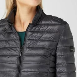 Frieda & Freddies Light-Steppjacke Mit Stehkragen - Winddicht - Anthrazit 9 Frieda & Freddies Light-Steppjacke Mit Stehkragen - Winddicht - Anthrazit -WELLENSTEYN Shop 8dal2j26alb4eea960rj0l2k70rkugqhal352iq48ko4qg9k6t94od1k9h8k6lad998kciak8d6jiia660o3gcpic9hj8cpmcdh38ohk6ti30e1l6hijgdph70q30opi6li3gd8