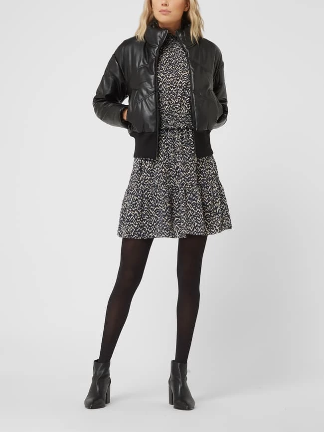 DKNY Jeans Blouson In Leder-Optik - Schwarz 3 DKNY Jeans Blouson In Leder-Optik - Schwarz