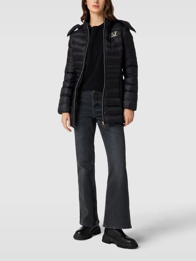 EA7 Emporio Armani Steppjacke Mit Label-Print Modell 'GIUBOTTO' - Schwarz 3 EA7 Emporio Armani Steppjacke Mit Label-Print Modell 'GIUBOTTO' - Schwarz