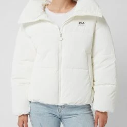 FILA Steppjacke Mit Stehkragen - Offwhite 10 FILA Steppjacke Mit Stehkragen - Offwhite -WELLENSTEYN Shop 8h0k4ki86d7l4chm6l9l8ci18h84cga29cs4ukii6krlahiaagr4igam9ko52dac69a48iq1a94j6iif6t3j4p9o6ti32db66opjgohk70sjge9pc4qm4db671j34ohg6kr64d8