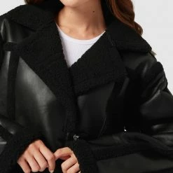 Gina Tricot Jacke In Leder-Optik Modell 'Cami Sherling Jacket' - Schwarz 9 Gina Tricot Jacke In Leder-Optik Modell 'Cami Sherling Jacket' - Schwarz -WELLENSTEYN Shop 8opk2ki39oo36d2a8sskag9j70oj0lie6p2k8chk6ooj4kq49l93ejq86oo3ek268p7j8e9p88s4okhg70o64eb26co3ep9n68r64phk6orjco9mcksj4dr3c8ojgdb264sm6dg