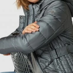 Betty Barclay Steppjacke Mit Taillengürtel Modell 'BESTPREIS' - Rauchblau 8 Betty Barclay Steppjacke Mit Taillengürtel Modell 'BESTPREIS' - Rauchblau -WELLENSTEYN Shop 8p1j4l9n6523cgada1256cqga92l8l2c68plaki668q4ge2cap3jil2a9lb50gqd8krk2h2kaop36c238l3jep9h6th3ccb46lj32opk60s3geb5c8sm2dj569hm2p9i6himap0