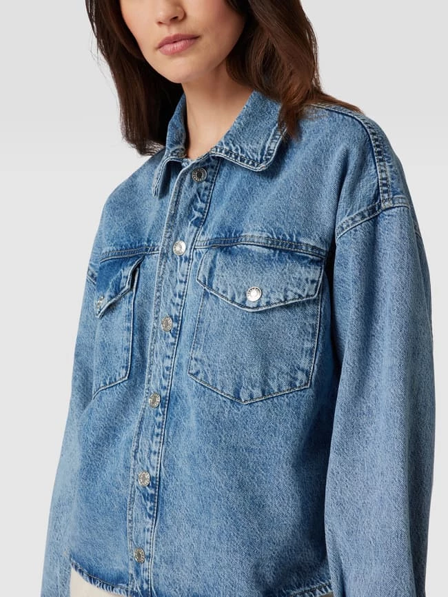 Mango Jeansjacke Mit überschnittenen Schultern - Hellblau 5 Mango Jeansjacke Mit überschnittenen Schultern - Hellblau – Bild 3