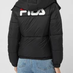 FILA Cropped Steppjacke Mit Abnehmbarer Kapuze Modell 'Bender' - Schwarz 11 FILA Cropped Steppjacke Mit Abnehmbarer Kapuze Modell 'Bender' - Schwarz -WELLENSTEYN Shop 8p24ai9ga0p4qg9o9164kj1i8d8jilhk9pb4aiq9a0rkgl2764p54e1h6h33gha890s4cl2a94pkul9m6so38dr46limccb56crm8phk70sm2eb374ojeopl6ti6ce1p64p3edg