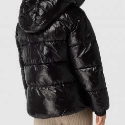 MICHAEL Michael Kors Steppjacke Mit Abnehmbarer Kapuze Modell 'HORIZONTAL' - Schwarz 11 MICHAEL Michael Kors Steppjacke Mit Abnehmbarer Kapuze Modell 'HORIZONTAL' - Schwarz -WELLENSTEYN Shop 8p94iiaa8op52d21959koihn99358kii9534ukpna8o4kcib85544hpj6so3gea26p75ah9k694l2h296so36o9k6gqjac1p6gq34d9k6lij0ohkclimcpb4clgm6c1l6ss38p8