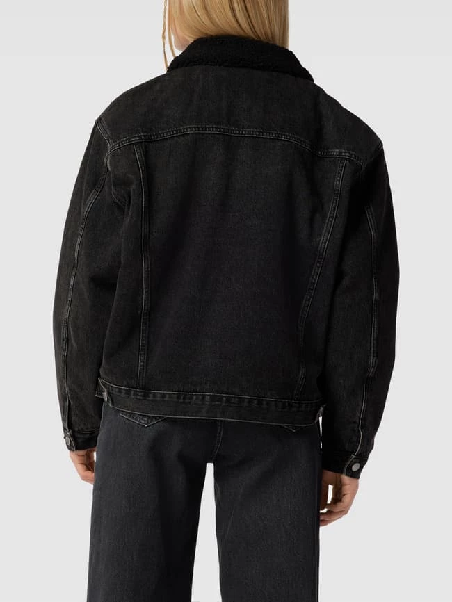 REVIEW Jeansjacke Mit Teddyfell-Kragen - Schwarz 7 REVIEW Jeansjacke Mit Teddyfell-Kragen - Schwarz – Bild 5