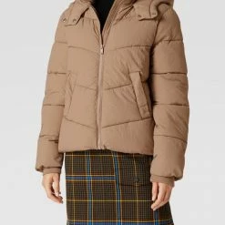 Pieces Steppjacke Mit Kapuze - Taupe 10 Pieces Steppjacke Mit Kapuze - Taupe -WELLENSTEYN Shop 90s4ucqj7124akql85252i9i6d6kqkamah6kski66p63ciada4o4uc9p69452ghkaos50d1j9gs36jii88o3achg74o30oj66opmcc1k6ks6ao9gcgr66e9j61i30dr5cop32oo