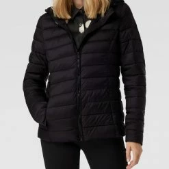 Montego Steppjacke Mit Kapuze Und Reißverschlusstaschen - Schwarz 10 Montego Steppjacke Mit Kapuze Und Reißverschlusstaschen - Schwarz -WELLENSTEYN Shop 990k8i9o8l53aipj954jai269d5kcg9o853kacaj6gp4kjho754j4die9hal0l2b8coj8khm9ksj0iama8o34c1k6oqm6p9p68pj8dhk6dgm8e9h6kq30d1ncopj4phkcli66cg