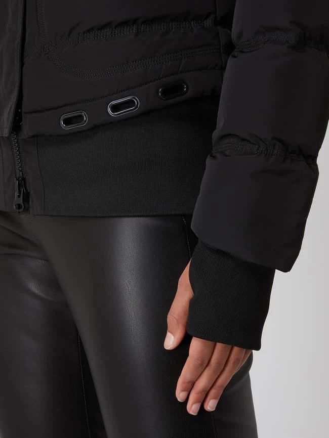 Wellensteyn Queens 382 Funktionsjacke Mit Abnehmbarer Kapuze - Schwarz 5 Wellensteyn Queens 382 Funktionsjacke Mit Abnehmbarer Kapuze - Schwarz – Bild 3