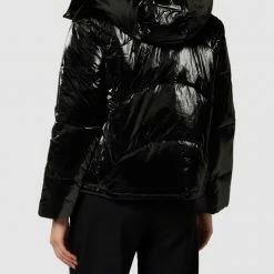 ARMANI EXCHANGE Steppjacke Mit Abnehmbarer Kapuze - Schwarz 11 ARMANI EXCHANGE Steppjacke Mit Abnehmbarer Kapuze - Schwarz -WELLENSTEYN Shop 9d6jcd1p6h0k2jq68t84ogi595458h1o9kqkglai9d5jigq36d33gl1k9hak2ki49cr56dac9184egql74o6aphl6gr62opjc8q6cdhk60o38ob56pi38d3270qmcd1o6op62p0