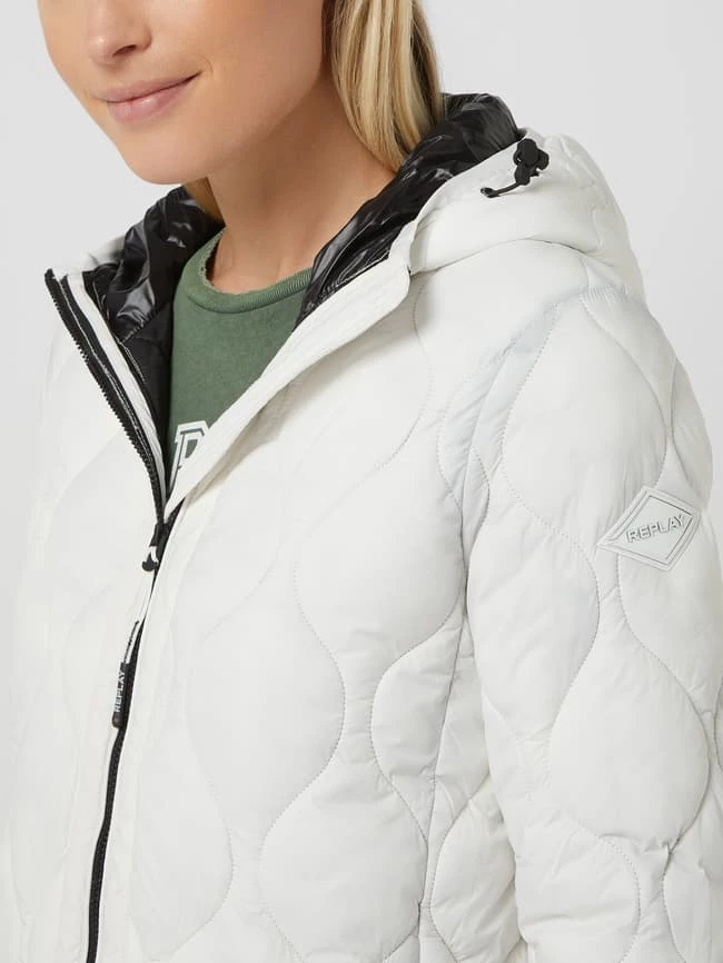 Replay Steppjacke Mit Kapuze - Weiß 5 Replay Steppjacke Mit Kapuze - Weiß – Bild 3
