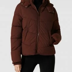 Pieces Steppjacke Mit Kapuze - Schokobraun 10 Pieces Steppjacke Mit Kapuze - Schokobraun -WELLENSTEYN Shop 9kqksk2h6cqk6e9m653k6cae6d53gc1k60s3icic6d9j2ca99p25ccq29d0l8e2d6114igig6h348k22ako36c9oc8p62oj5ccr68o9k70pmaeb46dgm8p9j6cp62dj3cks3cp0
