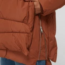 Embassy Of Bricks & Logs Steppjacke Mit Kapuze - Rostrot 12 Embassy Of Bricks & Logs Steppjacke Mit Kapuze - Rostrot -WELLENSTEYN Shop 9krl0j1m6ko54d216t53adi2754l6l2691b5ahq46lb46c2a9p4kslib9cs54c216d552eaga5a4cki39oo3id9i64oj0dhl60q3io9k6tgmce9i6soj0dhm75gmcp9p65gjac0