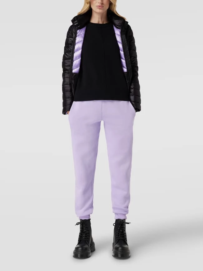 Christian Berg Woman Selection Steppjacke Mit Stehkragen Und Reißverschlusstasche - Schwarz 3 Christian Berg Woman Selection Steppjacke Mit Stehkragen Und Reißverschlusstasche - Schwarz