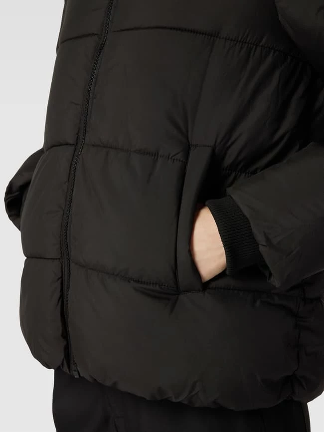 Mamalicious Steppjacke Mit Kapuze Modell 'Ursa' - Schwarz 5 Mamalicious Steppjacke Mit Kapuze Modell 'Ursa' - Schwarz – Bild 3