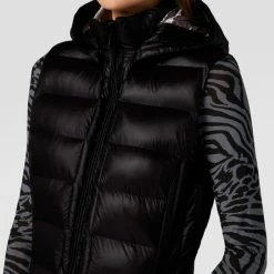 Wellensteyn Steppweste Mit Kapuze Modell 'HIGHCLASS' - Schwarz 15 Wellensteyn Steppweste Mit Kapuze Modell 'HIGHCLASS' - Schwarz -WELLENSTEYN Shop 9or4kh23898j8l2d95b5ajai8ko4acqi6t5kqe236oqjcha168o4mcida9650ja86gs32hih6h2l2damap3j8oj365i6ccb56cs38phkc9h36e1kckqj0c9m6dh3go9nc5j6aco