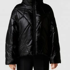 Drykorn Steppjacke Mit Stehkragen Modell 'Galena' - Schwarz 10 Drykorn Steppjacke Mit Stehkragen Modell 'Galena' - Schwarz -WELLENSTEYN Shop 9t646kieagpl0dqh8cs4mlil8p44ek218913cha5656kihqm6p4kakq6a974ee22a594okal6l648k2b853j6d3174om2phgchj3id1kc4o6co9ncphmco9l70rmccb4c8p3cc0