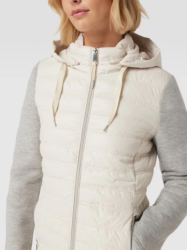 Christian Berg Woman Selection Steppjacke Mit Jersey-Arm Und Kapuze - Offwhite 5 Christian Berg Woman Selection Steppjacke Mit Jersey-Arm Und Kapuze - Offwhite – Bild 3