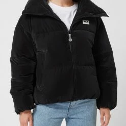 FILA Steppjacke Mit Stehkragen - Schwarz -WELLENSTEYN Shop a4sj2jic9t4kqcik6l3j6c1k9l250hhp9l4kuk2g952k8hq564r5ae2a9os4oj1o8d14kji68gpj4ja6693jceb26hhjep9p64sjec9k70s68e9k69j68or1c4ojgp1nccrm6p8