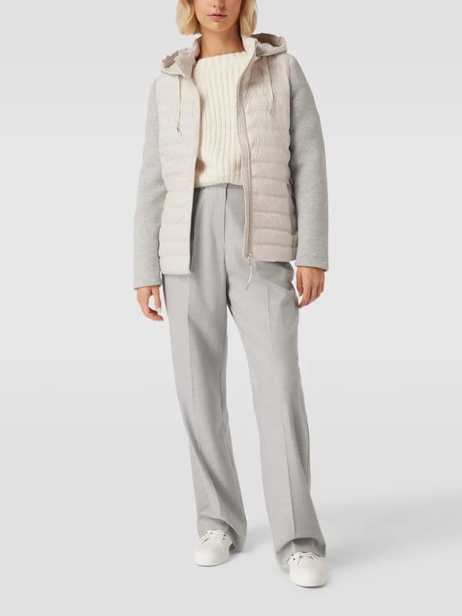 Christian Berg Woman Selection Steppjacke Mit Jersey-Arm Und Kapuze - Offwhite 3 Christian Berg Woman Selection Steppjacke Mit Jersey-Arm Und Kapuze - Offwhite