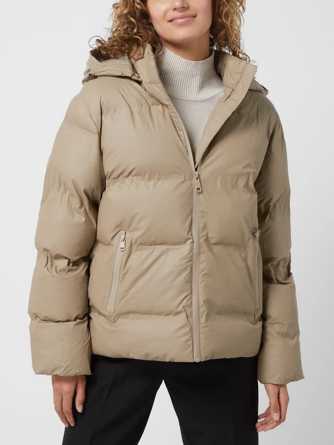 Neo Noir Steppjacke Mit Abnehmbarer Kapuze Modell 'Fox' - Taupe 6 Neo Noir Steppjacke Mit Abnehmbarer Kapuze Modell 'Fox' - Taupe – Bild 4