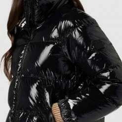 Marc Cain Daunenjacke In Glänzender Stepp-Optik - Schwarz 9 Marc Cain Daunenjacke In Glänzender Stepp-Optik - Schwarz -WELLENSTEYN Shop a9b42hqg6d44cd2h9cq4kca78955aii6a4pjgiam9ss3gghjap8kuiac8t836gho9p9kochm9d5jce9l6d3m4p9j6gq38o9n71ijac1k6timcob2cgq3ichl6sp68db564rm2d0