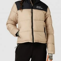 REVIEW Steppjacke Mit Kontrastbesatz Modell 'PUFFER' - Stein 10 REVIEW Steppjacke Mit Kontrastbesatz Modell 'PUFFER' - Stein -WELLENSTEYN Shop ad4kaga58p3lah9j9d1l6dpk74q3ci2d74o38d2d699lalhna913el9pad9kgihoa4r34d9j70plccim68o68opgc4o30d1n70rjae9k60s3ioj46gr38d9mc4p30p9h6krj4e8