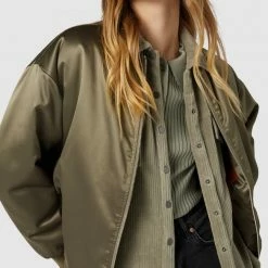 URBAN CLASSICS OVERSIZED Bomberjacke Aus Satin Modell 'Oversized Satin Bomber' - Lindgrün -WELLENSTEYN Shop ad6j0dal6t53ajpia9a36cif8opl0khm88s4acqf6t24sjql654kec9ja164cl2fa584kd1oap24ih1o6l3jae9o71i3cchp6kojcdhk75hjaeb664p32opm6dj62cpg69im4do